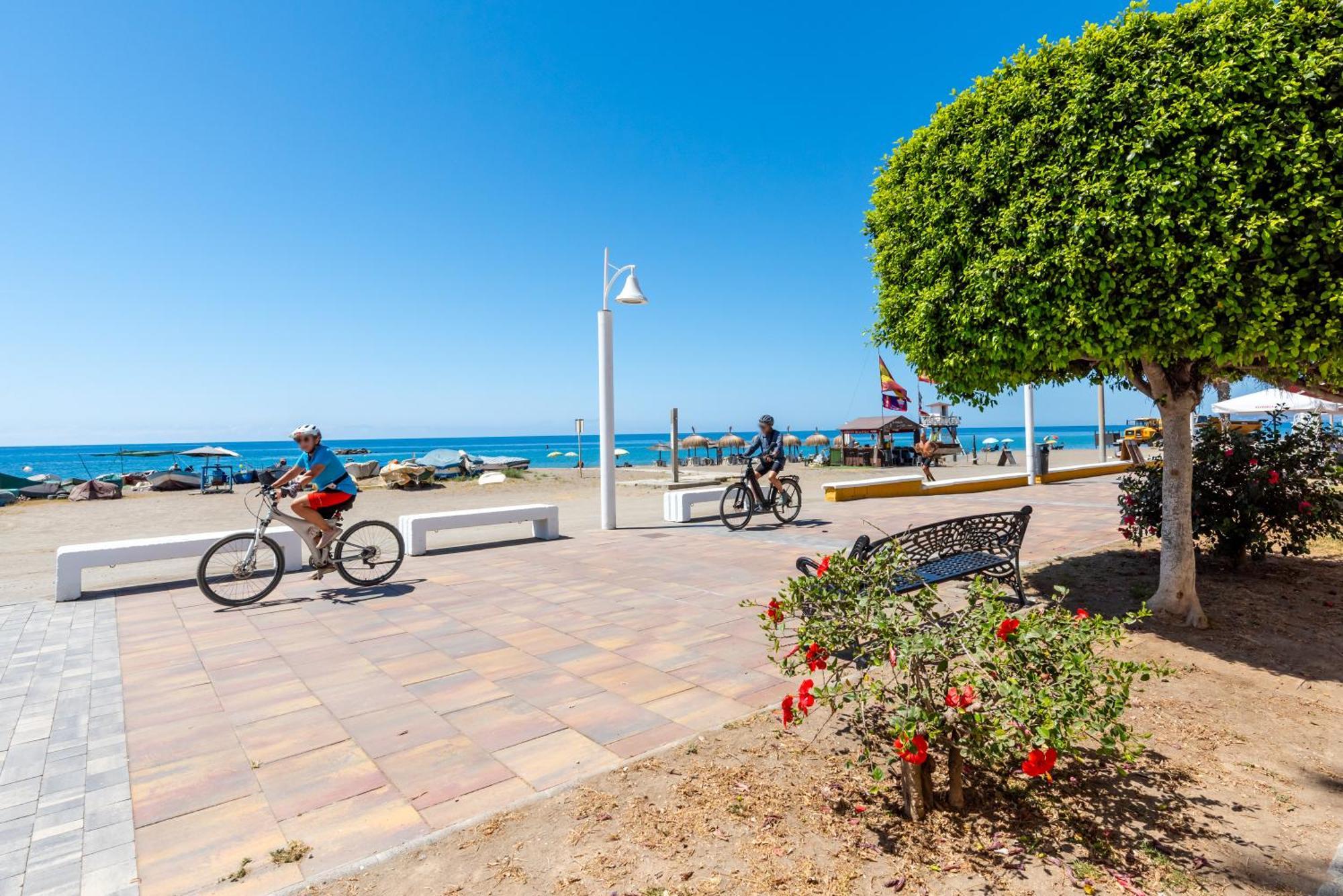 Wintowinrentals Dream Home On The Beachfront La Cala Del Moral Exteriör bild